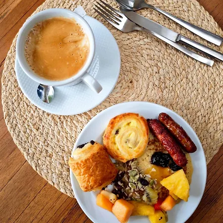 Hotel La Garoupe-gardiole Boutique Antibes